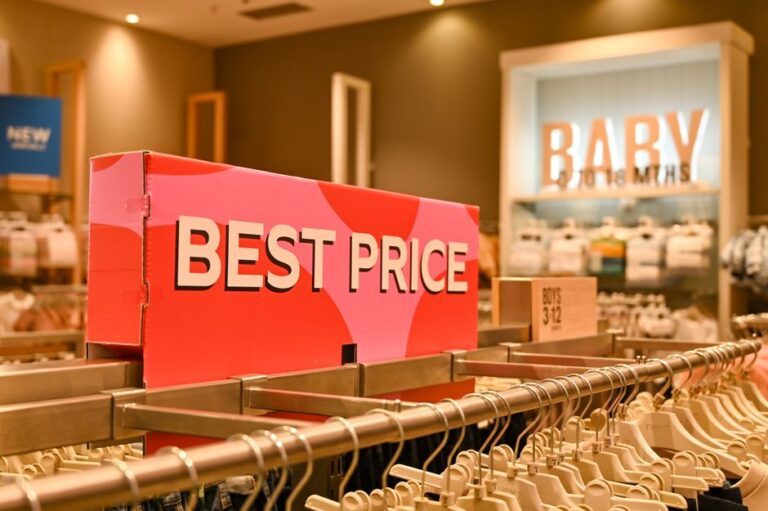 How to Use AI-Powered Deal Finders to Save Big